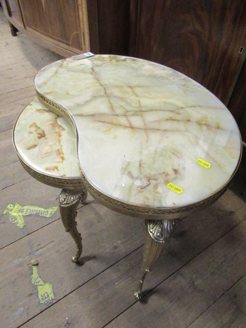 GILT AND MARBLE NEST OF TABLES Image