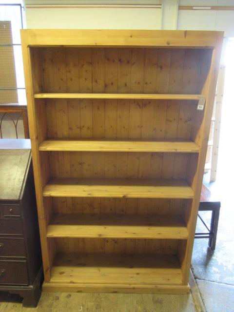 PINE BOOKSHELF Image