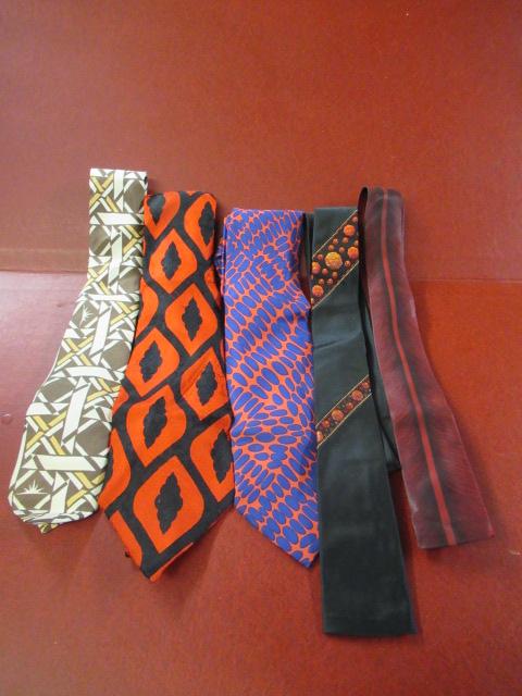 FIVE VINTAGE ANDRE GHEKIERE TIES Image