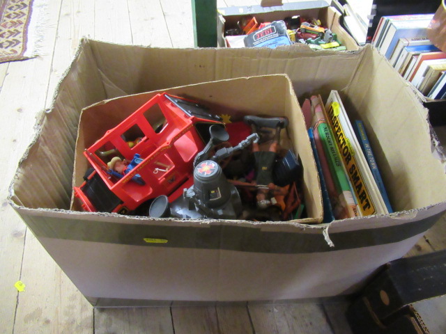 BOX OF DIECAST AND OTHER TOYS AND BOOKS Image