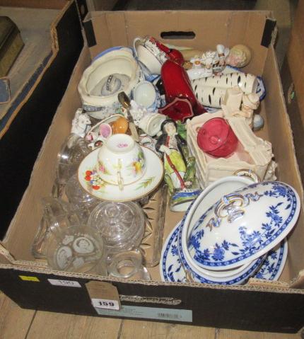 BOX OF ROYAL DOULTON AND OTHER CERAMICS  Image