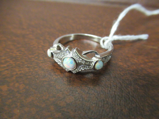SILVER THREE STONE OPAL  RING Image
