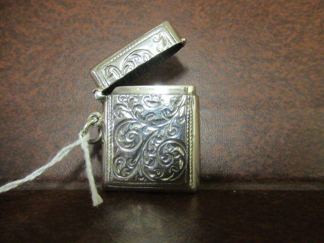 SILVER VESTA CASE Image