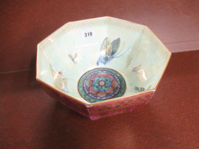 WEDGWOOD LUSTRE BOWL Image