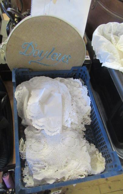 BOX OF DOILIES ETC Image