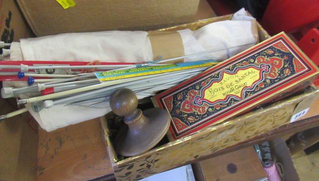 BOX OF TATTING SHUTTLES ETC Image