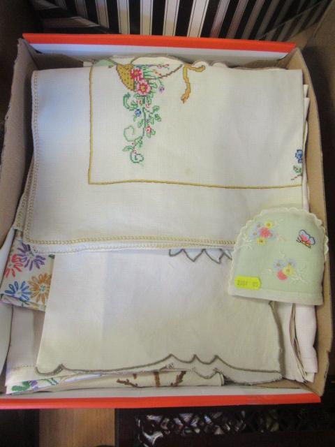 BOX OF EMBROIDERED TABLE LINEN Image