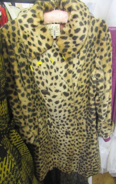 HERSHELLE FAUX LEOPARD PRINT COAT Image