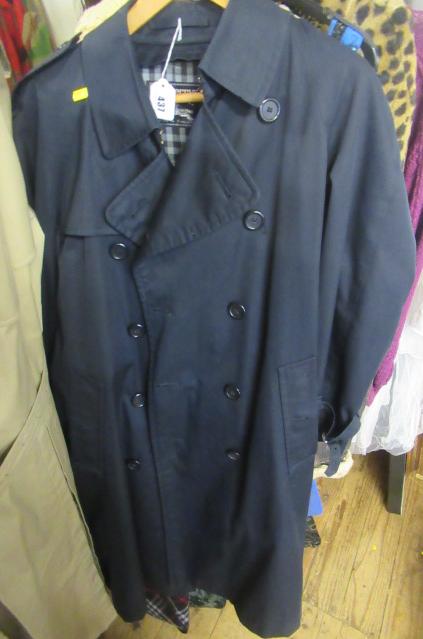 BURBERRY BLUE TRENCH COAT WITH DETACHABLE CHECK LINING Image