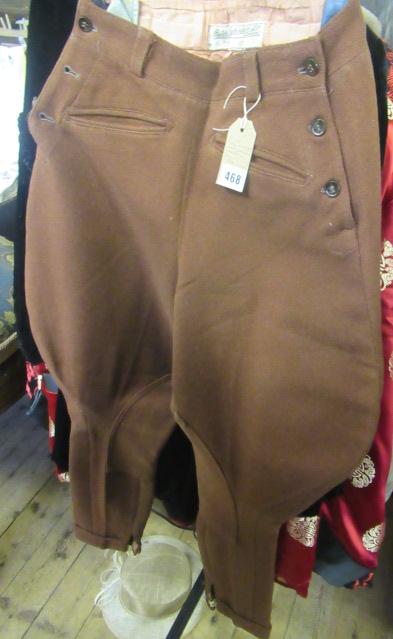 PAIR OF LADY'S VINTAGE WOOL JODPHURS RETAILED BY PETER ROBINSON Image