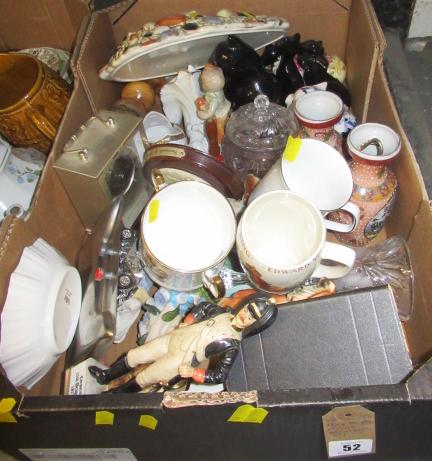 BOX OF MIXED ORNAMENTS ETC Image