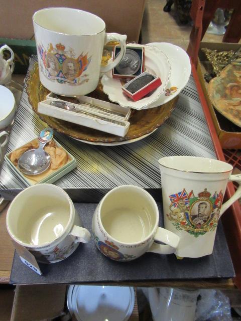 ROYAL MEMORABILIA INCLUDING A SCRAPBOOK Image