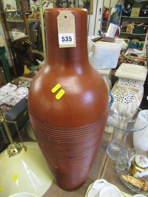 LARGE TERRACOTTA RIBBED VASE Image