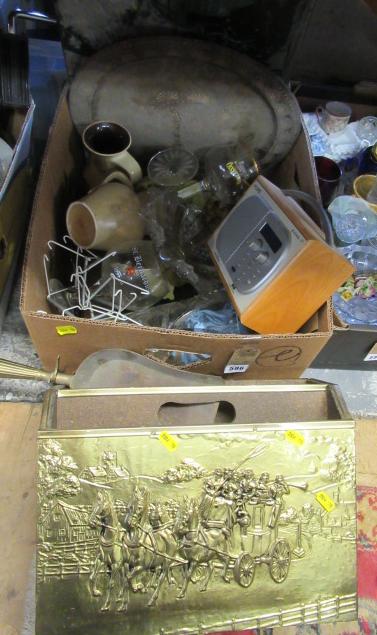 TWO BOXES OF MISCELLANEOUS INCLUDING RADIO Image