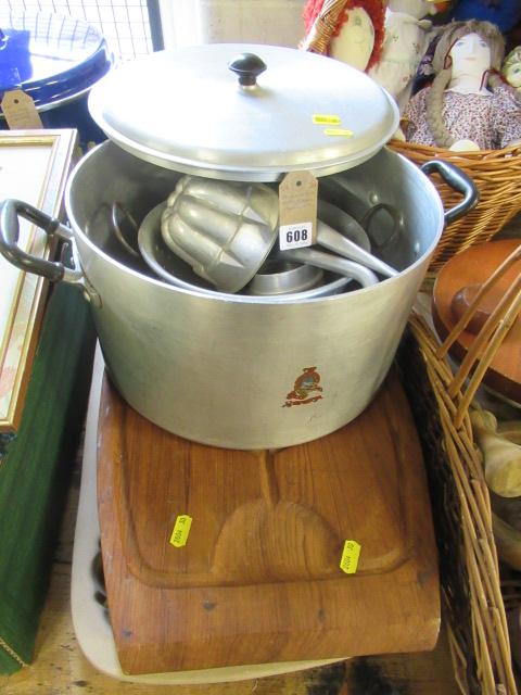 ALUMINIUM POTS  BREAD BOARD ETC Image