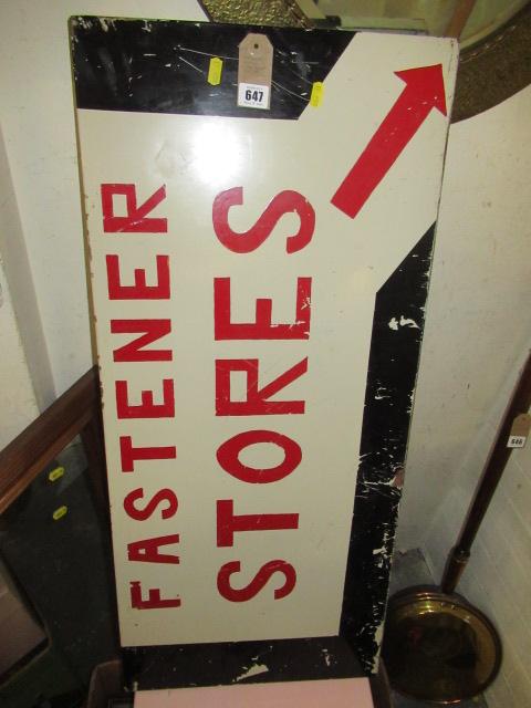 VINTAGE METAL SIGN Image