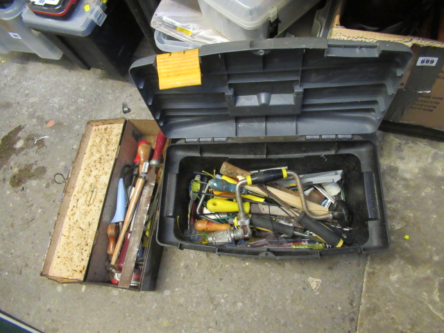 QUANTITY OF TOOLS Image