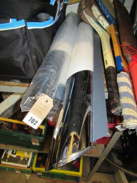 PAIR OF WALL LIGHTS Image