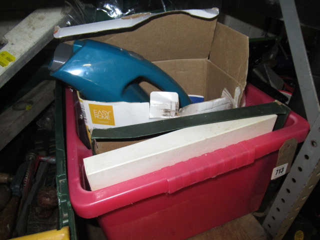 BOX OF MISCELLANEOUS ITEMS Image