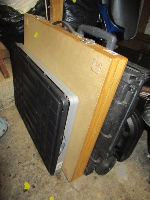 ARTISTS EQUIPMENT ETC Image