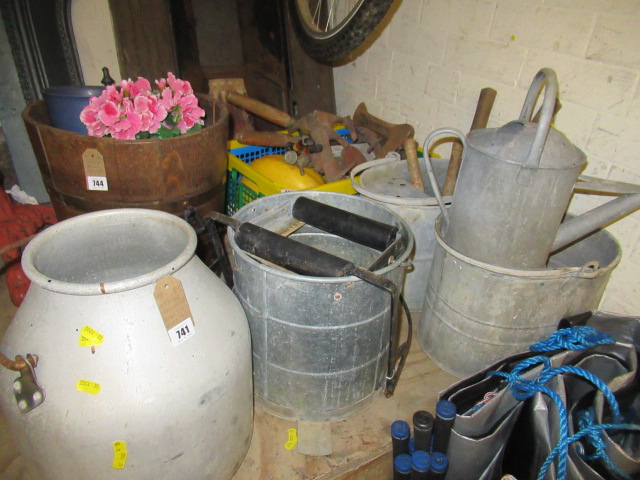 QUANTITY OF GALVANIZED  ITEMS ETC Image