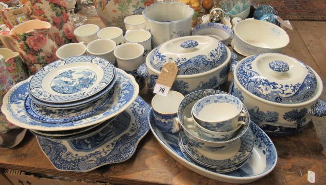 QUANTITY OF BLUE AND WHITE CERAMICS Image