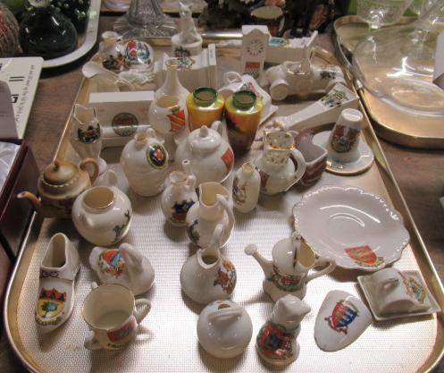 TRAY OF CRESTED CHINA Image