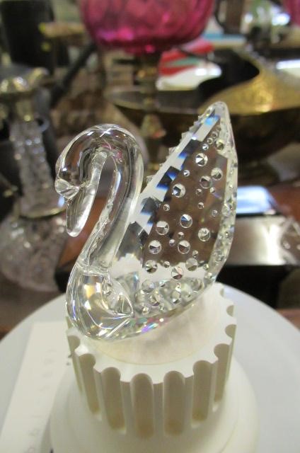 EIGHT PIECES OF SWAROVSKI Image