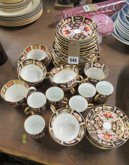 QUANTITY OF ROYAL CROWN DERBY CERAMICS Image