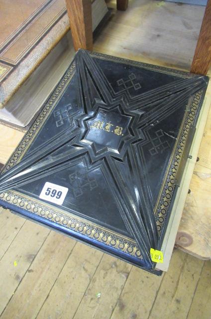 VICTORIAN PHOTO ALBUM Image