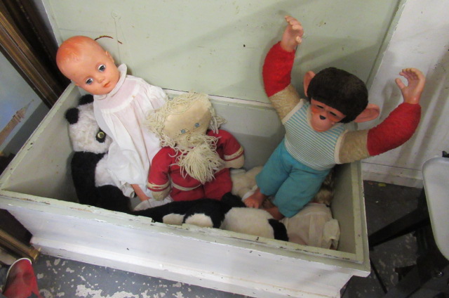 QUANTITY OF SOFT TOYS INCLUDING MONKEY Image