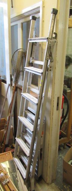 ALUMINIUM STEP LADDERS Image