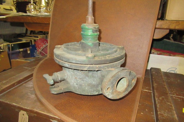 CAST IRON PUMP Image