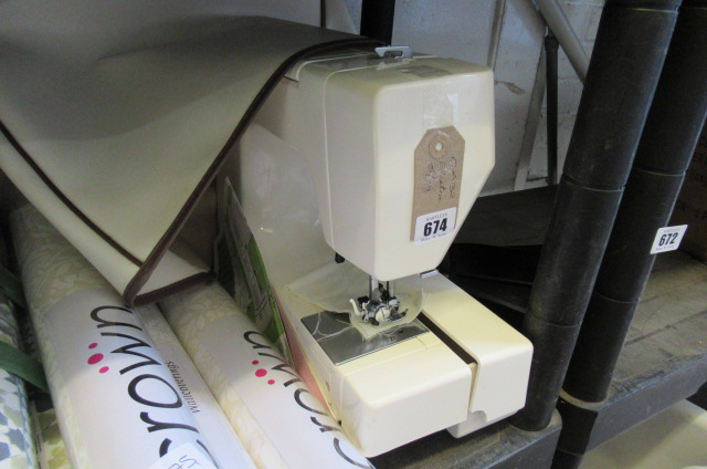 ELECTRIC SEWING MACHINE Image