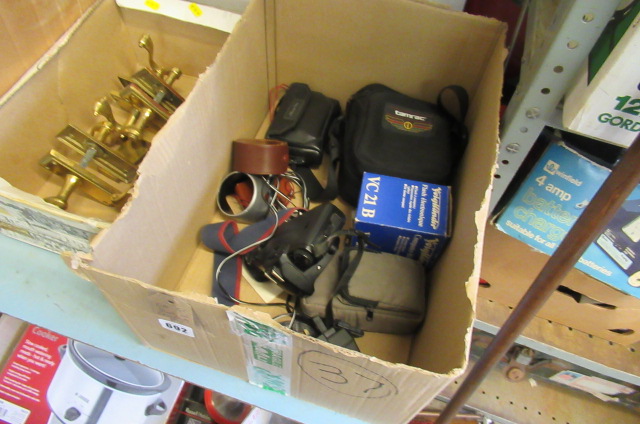 BOX OF CAMERAS ETC Image