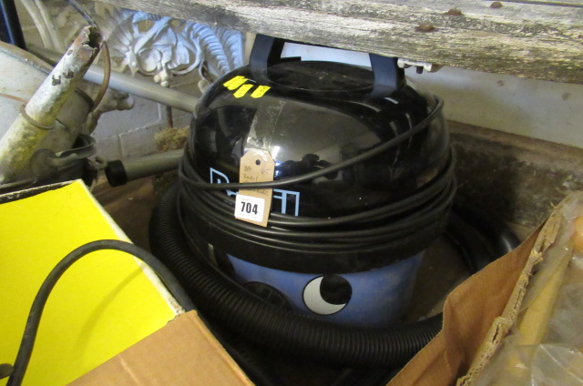 BASIL VACUUM CLEANER Image