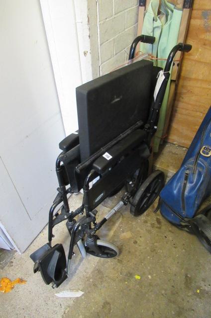 FOLDING WHEELCHAIR Image