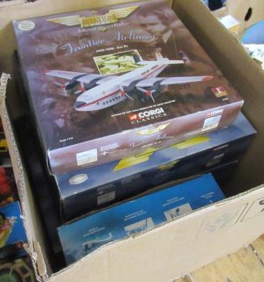 BOXED CORGI AIRCRAFT Image