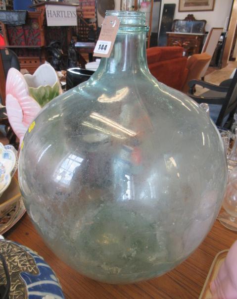 VINTAGE GLASS CAR BUOY Image