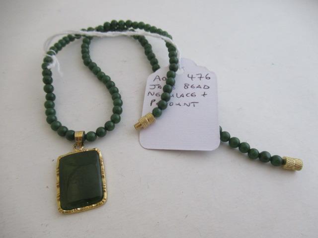 JADE BEAD NECKLACE AND PENDANT Image