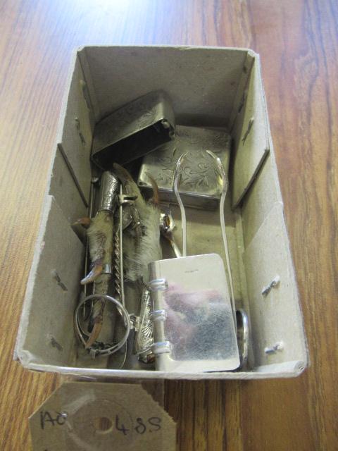 QUANTITY OF SILVER ITEMS INCLUDING JEWELLERY Image