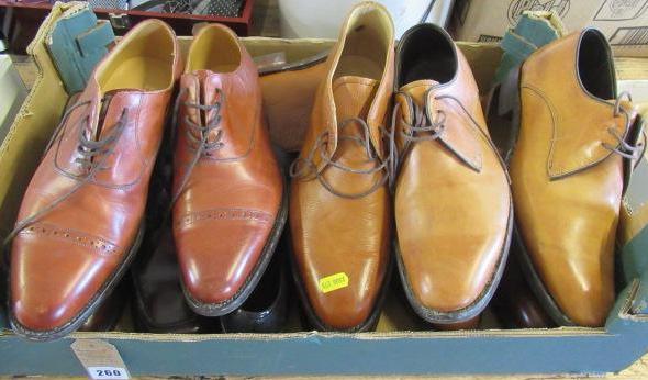 FOUR PAIRS OF GENTS BARKERS LEATHER SHOES SIZE 8 AND 8.5 AND TWO OTHER PAIRS Image
