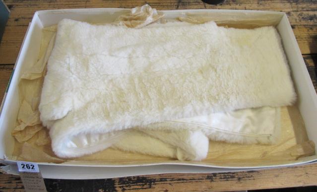 WHITE FUR STOLE BY OLIVER LUND Image