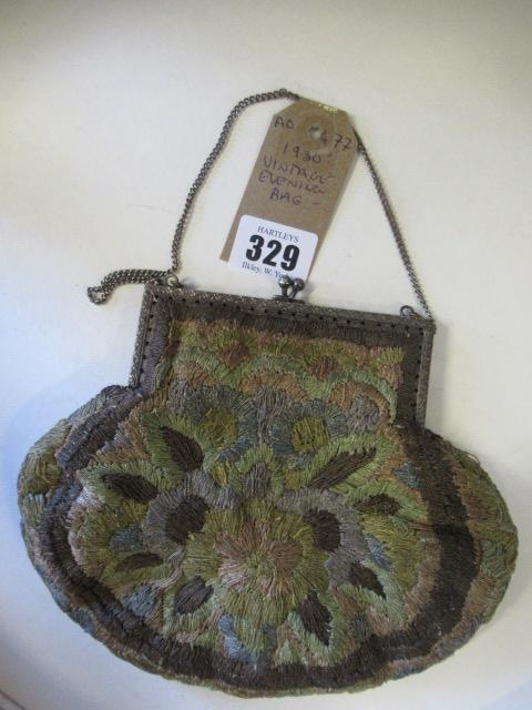 1930S EVENING BAG Image
