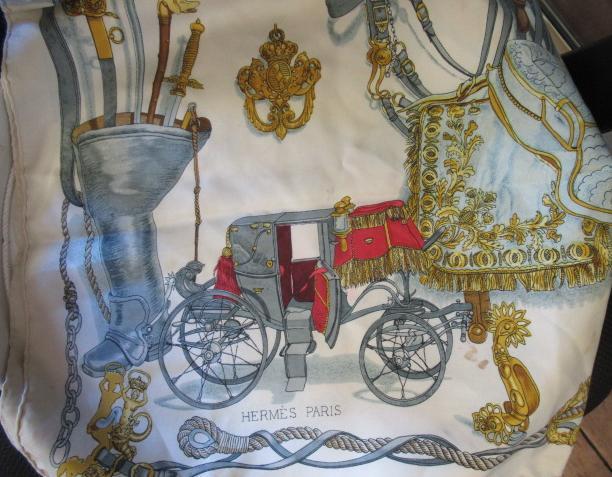 HERMES CARRE DE PARIS MUSEE VINTAGE SILK SCARF DESIGNED BY LEDOUX Image