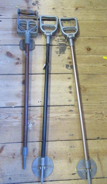 THREE SHOOTING STICKS Image