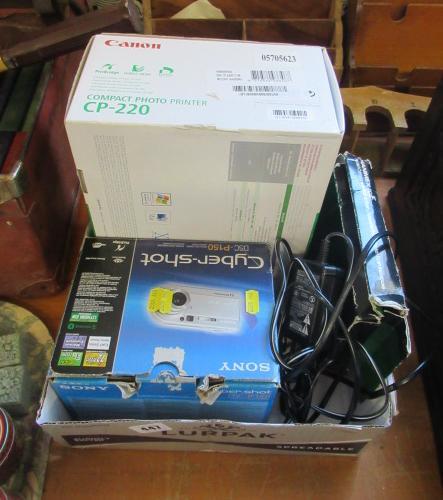 BOX OF CAMERAS ETC Image