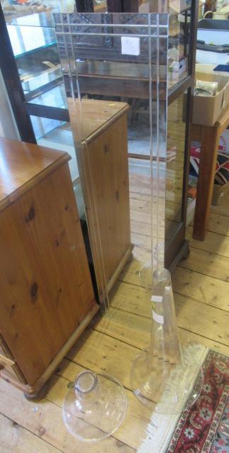 MIRROR AND A LARGE GLASS VASE Image