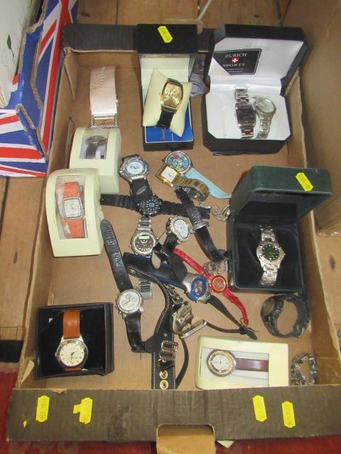 BOX OF WATCHES Image