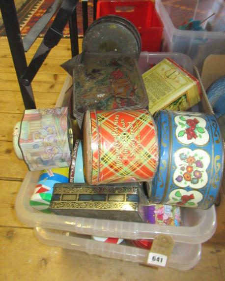 TWO BOXES OF VINTAGE TINS Image